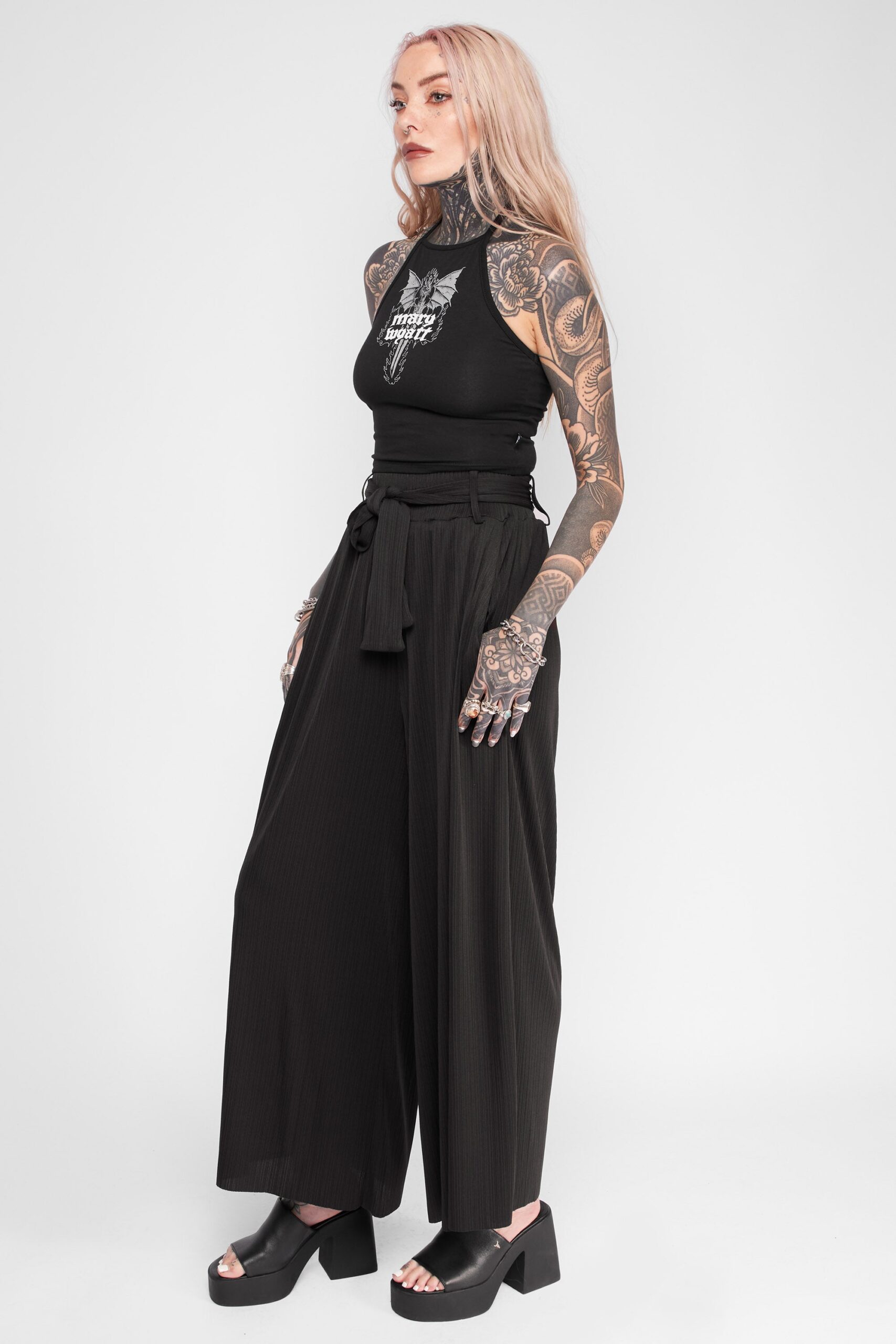 Back Pleated Trousers